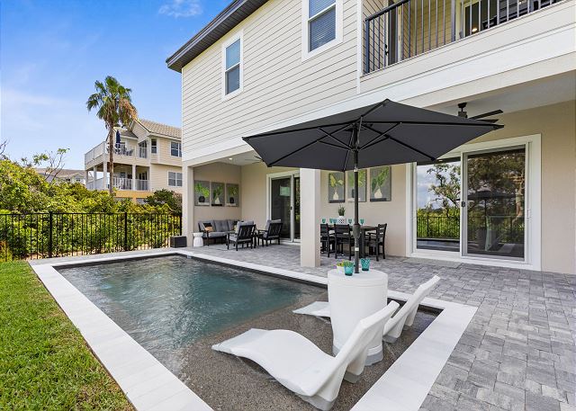 Marbella Pool Home